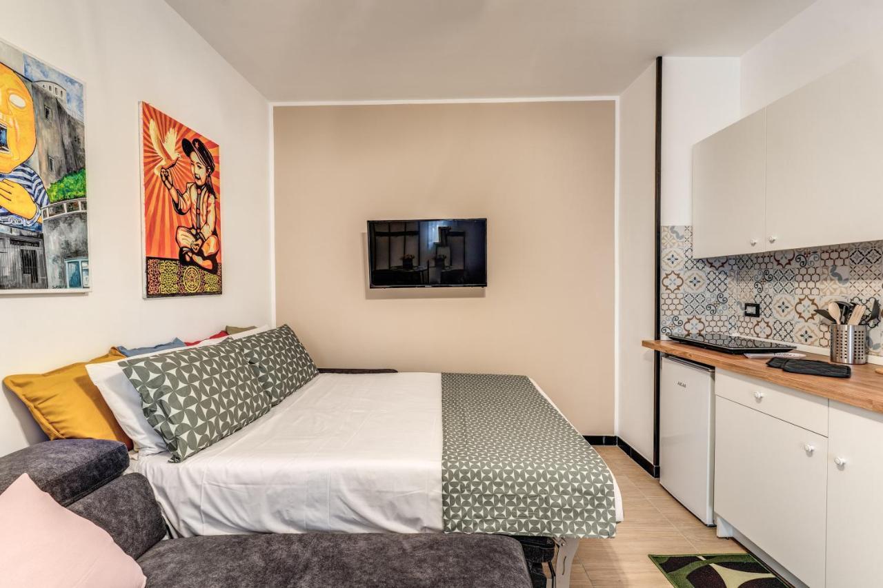 The Quarters Naples Apartments 外观 照片